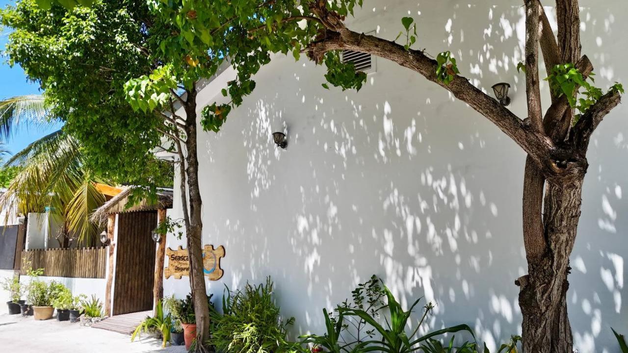 Seascape Retreats Dhigurah Hotel ดิห์กูราห์ ภายนอก รูปภาพ